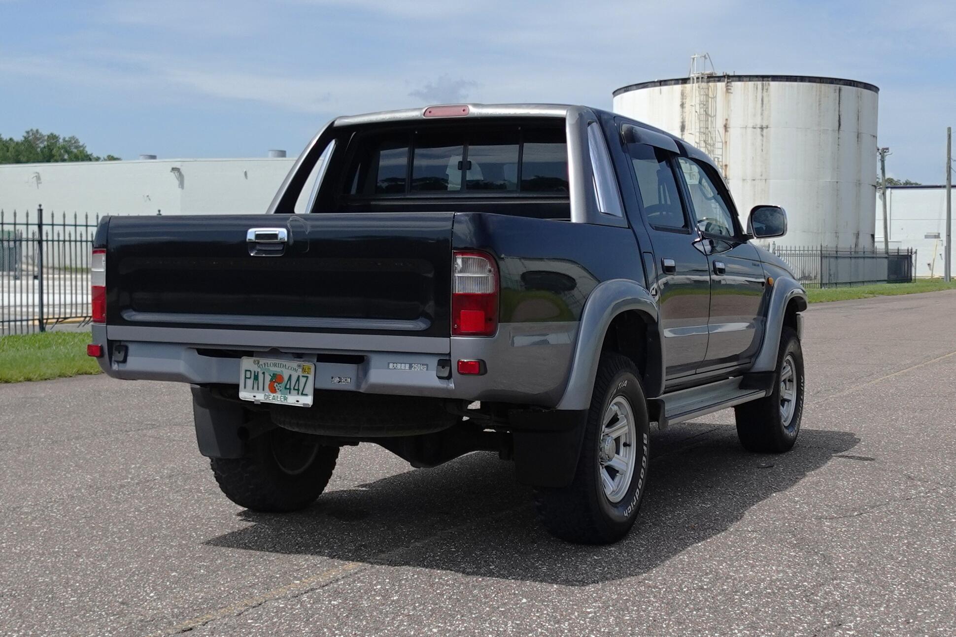 For Sale 2000 Toyota Hilux Sport Pick up 4D 4WD Double Cab