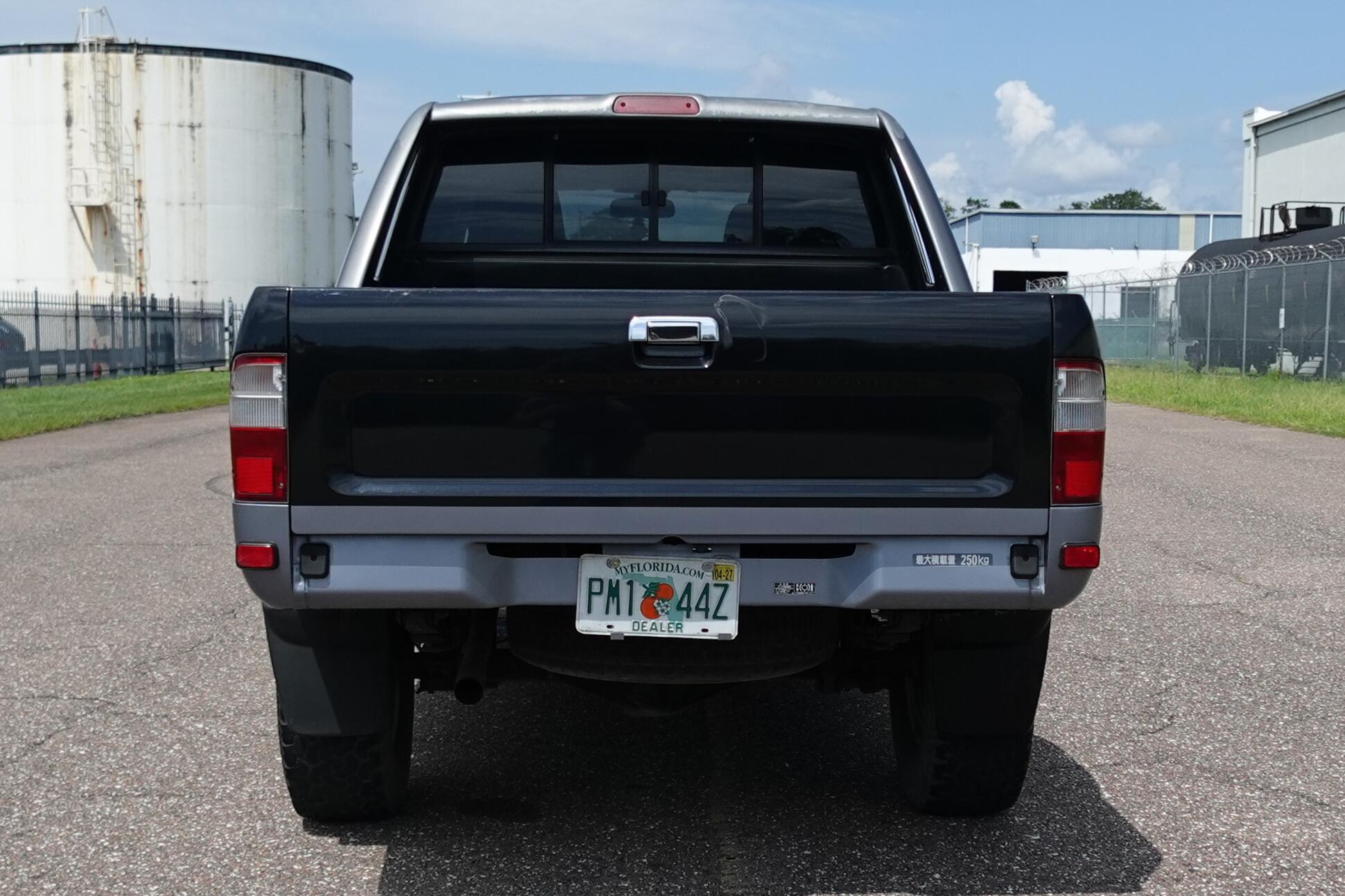 For Sale 2000 Toyota Hilux Sport Pick up 4D 4WD Double Cab